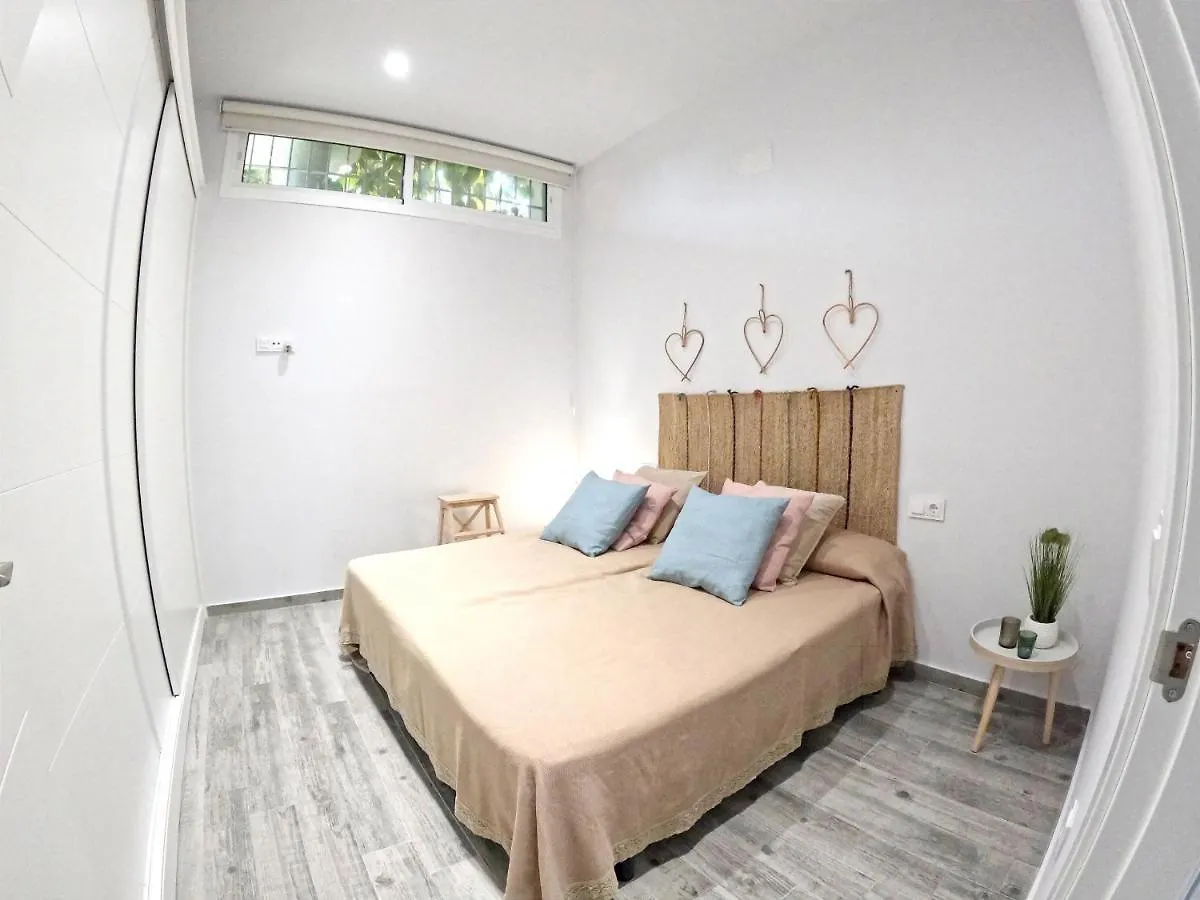 توريمولينوس Costa Lago Suite 0*,